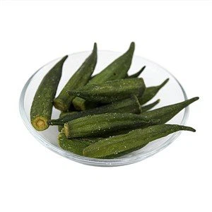 Copeaux de gombo frits sous vide